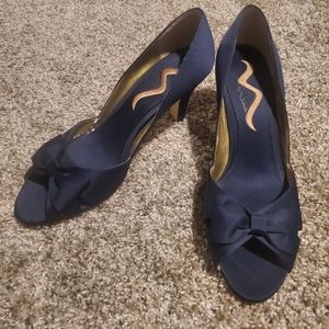 👠 Nina Navy Blue Satin Heals